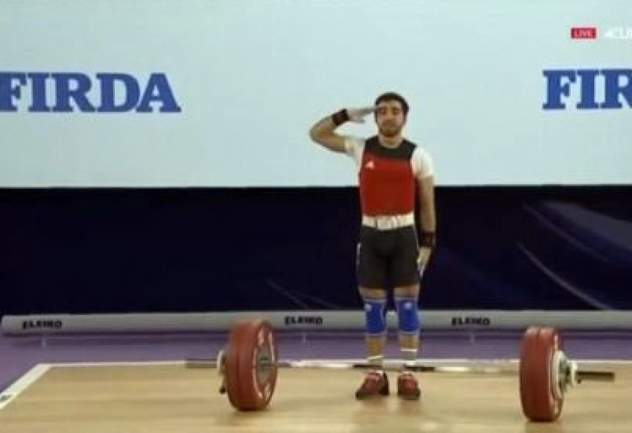 Azerbaijani weightlifter claims European bronze