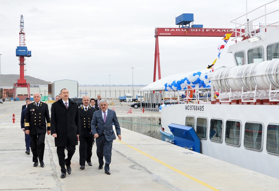 Le président Ilham Aliyev a participé à la cérémonie de mise en service de trois navires à passagers VIDEO