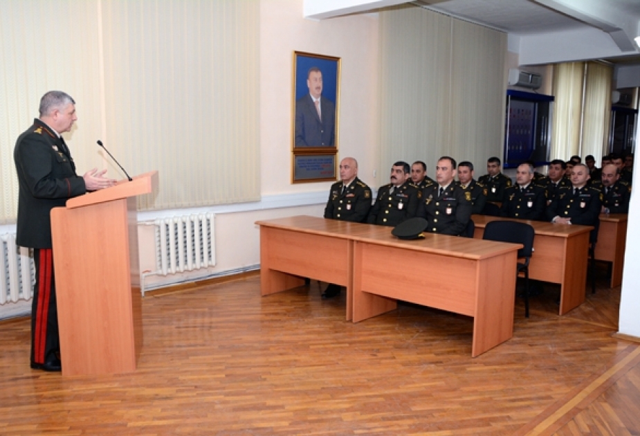 Hərbi Akademiyada xarici dil kurslarının buraxılışı olub