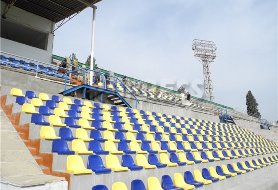 Gəncə şəhər stadionunda projektorlar yenilənəcək