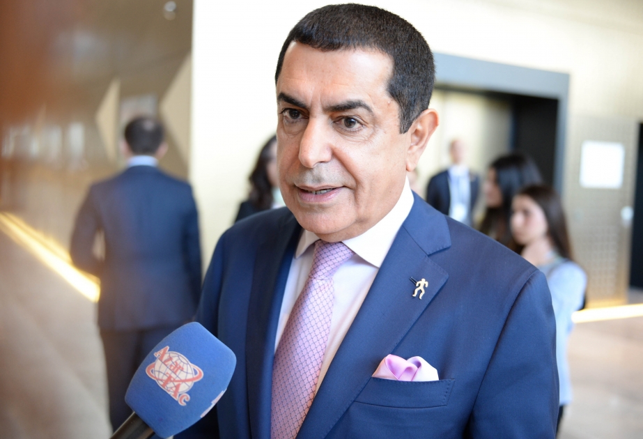 ناصر عبدالعزيز النصر يعرب عن شكره للقيادة الأذربيجانية على الدعم
