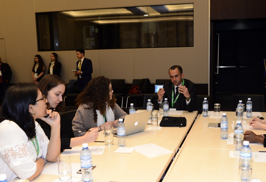 Young leaders hail the role of media in addressing global challenges