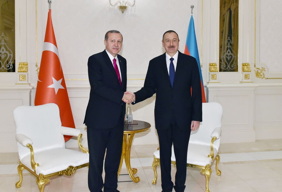 Türkiyə Prezidenti Rəcəb Tayyib Ərdoğanın Azərbaycana işgüzar səfəri  Azərbaycan Prezidenti İlham Əliyevin və Türkiyə Prezidenti Rəcəb Tayyib Ərdoğanın görüşü VİDEO