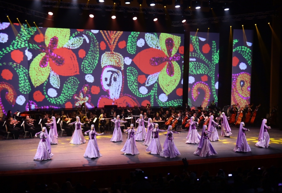 Qlobal Bakı Forumunun iştirakçıları üçün konsert