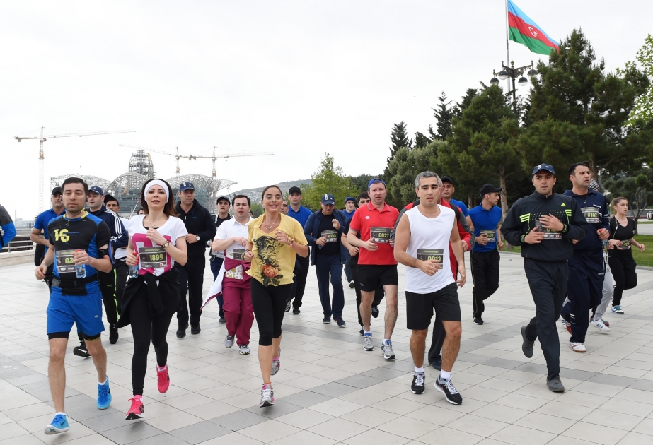 Le Marathon de Bakou 2016 a pris fin VIDEO