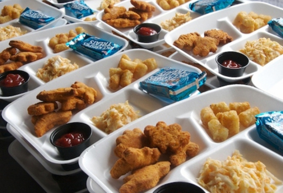 В Чехии школьные обеды для детей из малообеспеченных семей становятся бесплатными