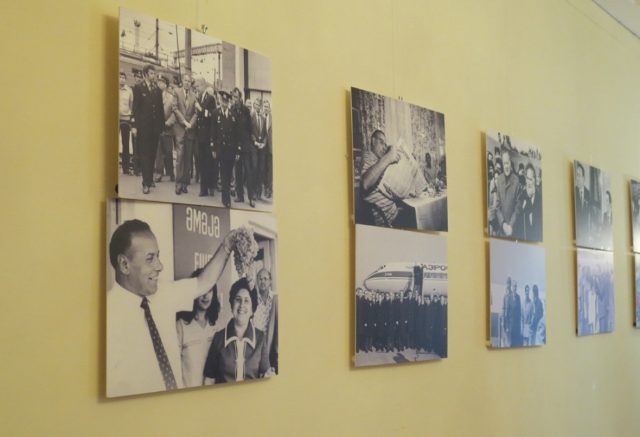 Haaqada Ümummilli Liderin anadan olmasının 93-cü ildönümü münasibətilə fotosərgi açılıb