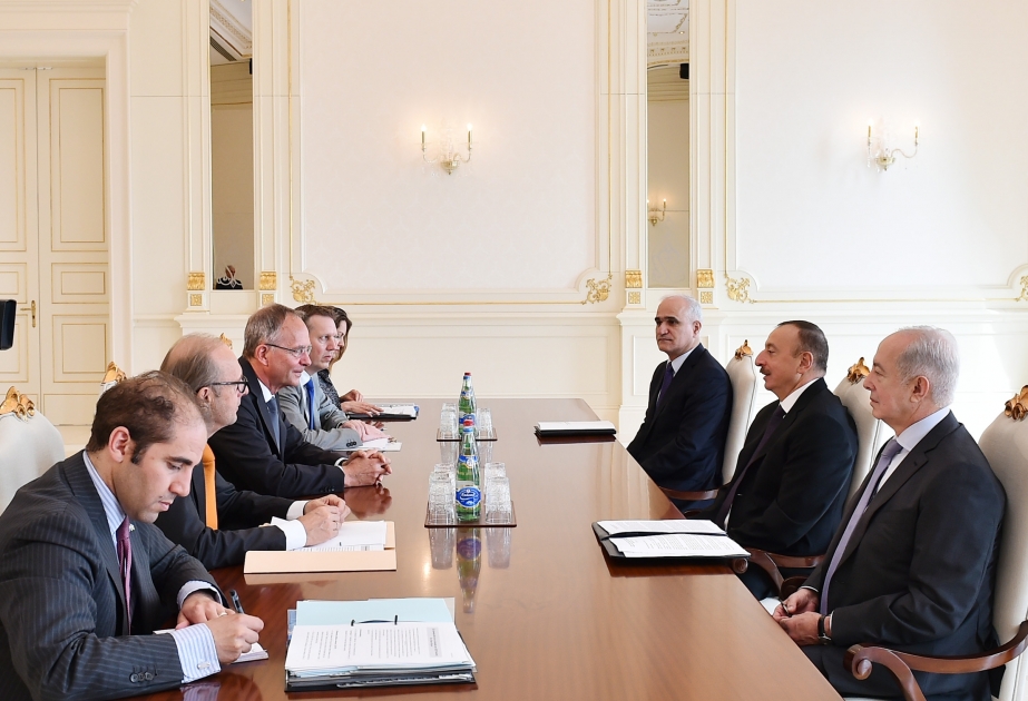 President Ilham Aliyev received delegation led by Dutch Minister of Economic Affairs VIDEO