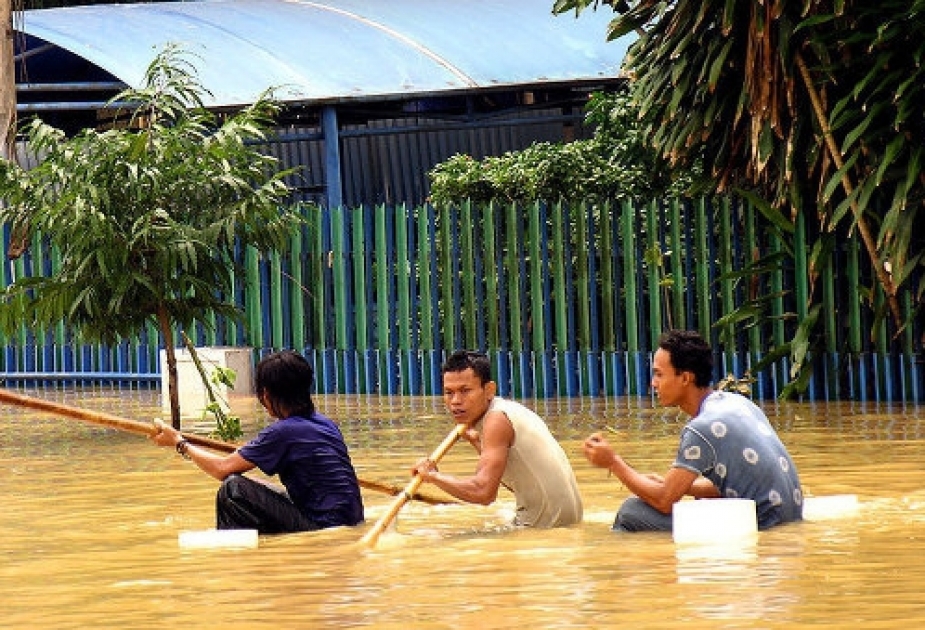 17 people killed, 4 missing in western Indonesia floods