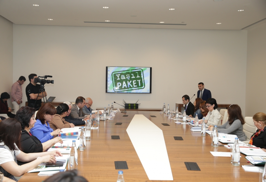 “Yaşıl paket” tədris vəsaiti növbəti dərs ilindən müəllim və şagirdlərin istifadəsinə veriləcək