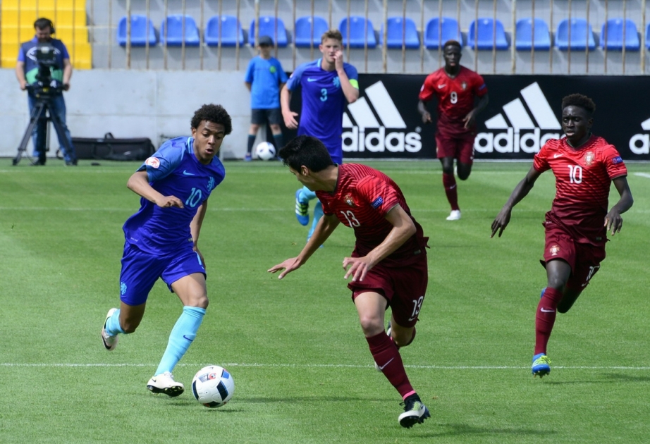 البرتغال يتأهل أولا لنهائي كأس أوروبا لكرة القدم في أذربيجان