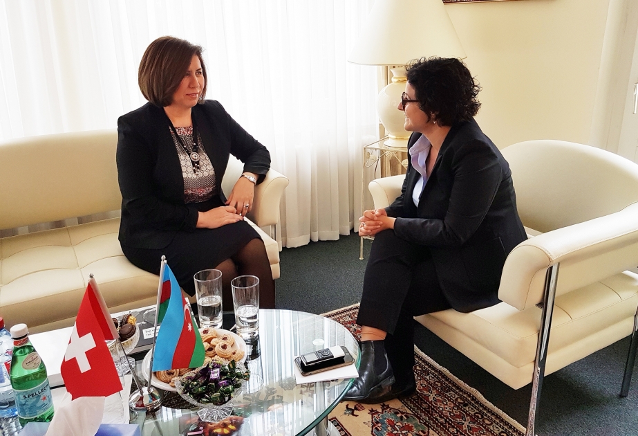 "Blick" veröffentlicht ein Interview mit Bahar Muradova