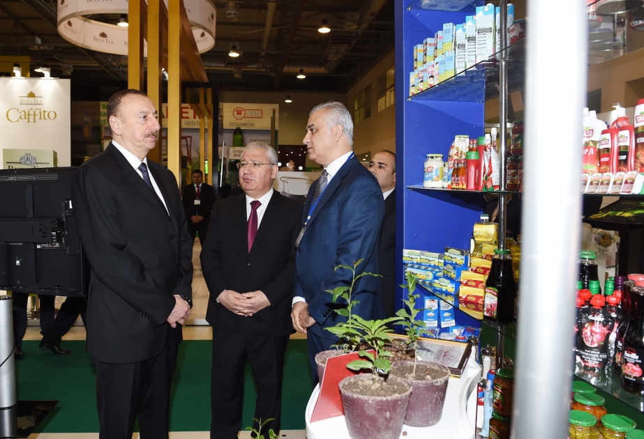 Präsident Ilham Aliyev besucht Landwirtschaftsmesse „Caspian Agro–2016“ VIDEO