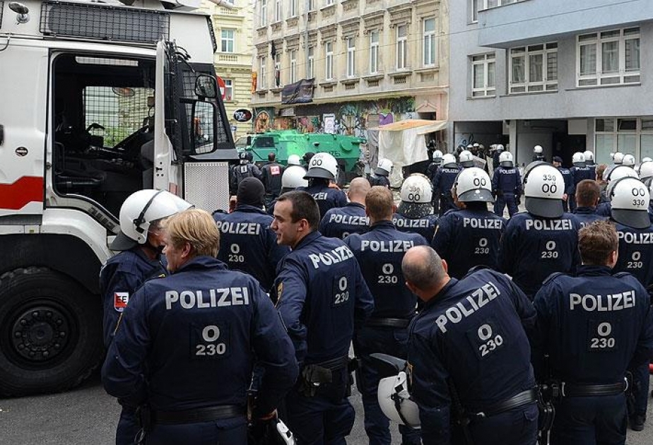Several dead after gunman fires into concert crowd in Austria