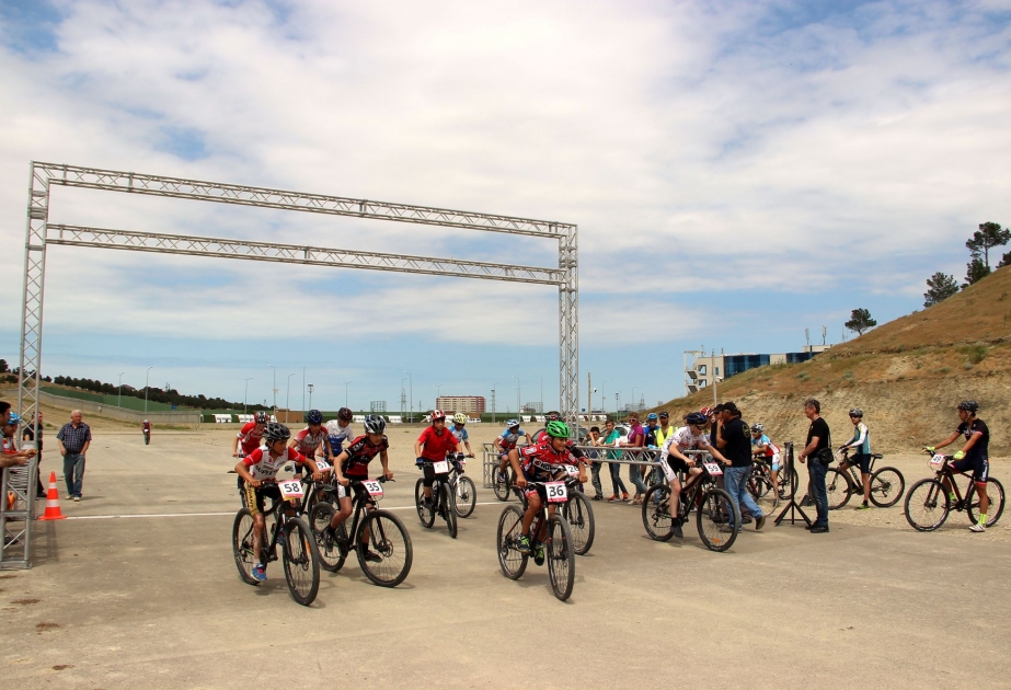 Dağ Velosipedi Parkında açıq MTB yarışı keçirilib