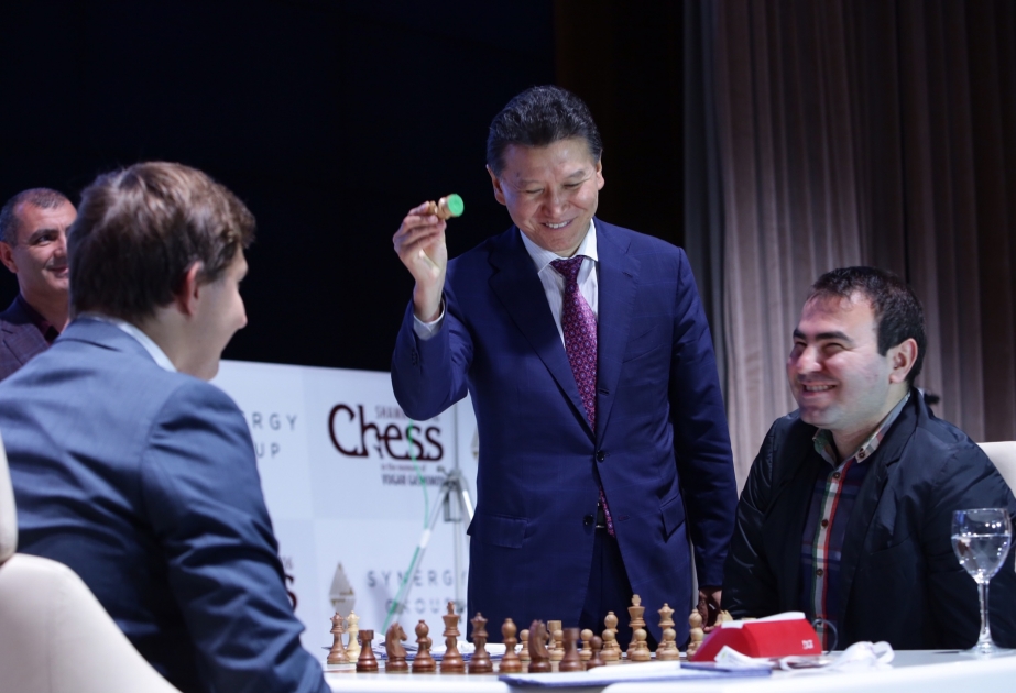 “Shamkir Chess 2016” super turnirində ilk gedişi FİDE prezidenti edib