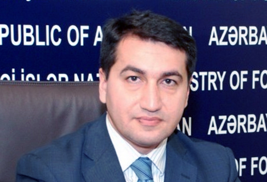 Hikmat Hajiyev: Der armenische Außenminister entstellt das Wesen des Wiener Treffens wieder