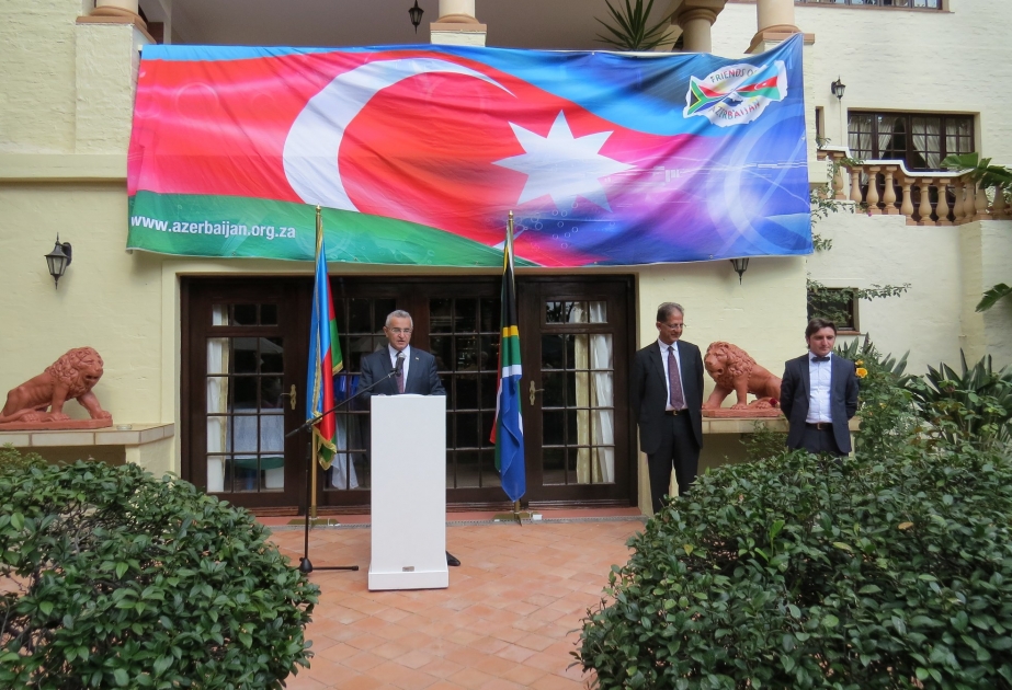 CAR-da təşkil edilən qəbulun iştirakçıları Azərbaycan Xalq Cümhuriyyətinin tarixi barədə məlumatlandırılıblar