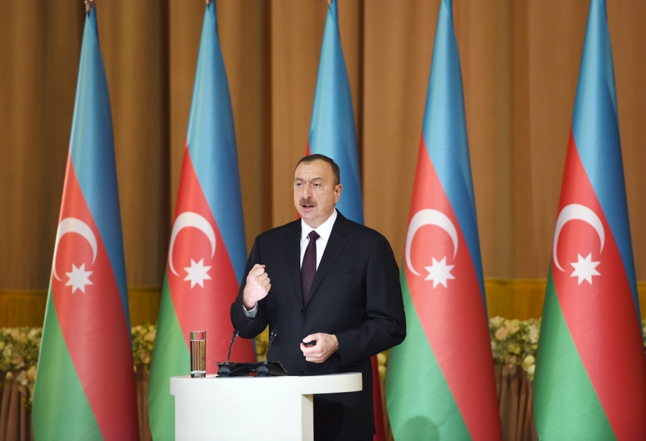 28 May – Respublika Günü münasibətilə rəsmi qəbul keçirilib Prezident İlham Əliyev rəsmi qəbulda iştirak edib [YENİLƏNİB] VİDEO