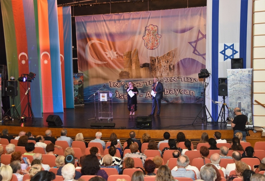 28 May – Respublika Günü ilə əlaqədar İsraildə bir neçə bayram tədbiri təşkil edilib