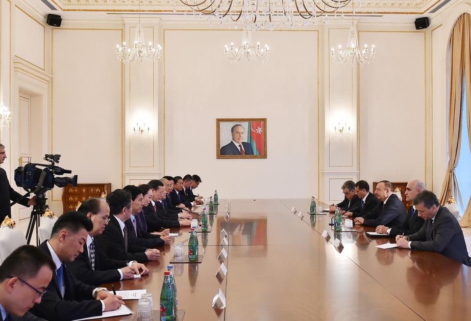 Präsident Ilham Aliyev empfängt Vizepremier von chinesischem Staatsrat VIDEO