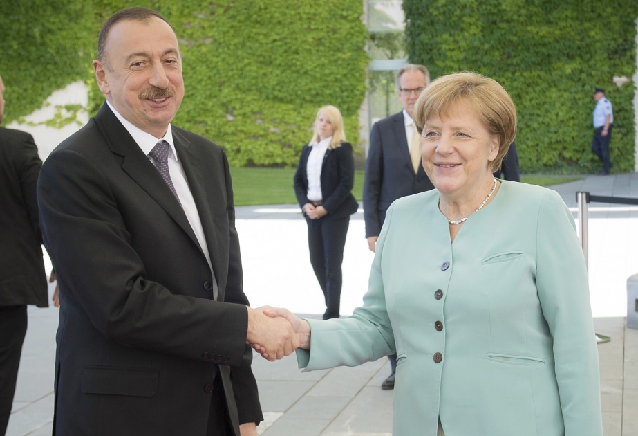 President Ilham Aliyev met with German Chancellor Angela Merkel VIDEO