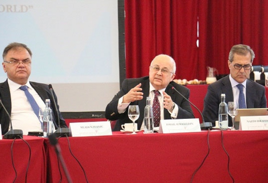 Nizami Gəncəvi Beynəlxalq Mərkəzinin toplantısı çərçivəsində keçirilən panel iclaslarda aktual mövzular müzakirə edilib