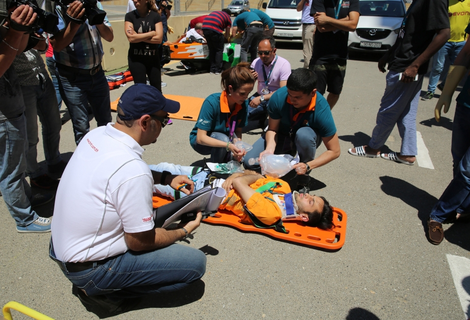 “Formula-1” pilotları üçün tibbi yardımın təşkilinə həsr olunan praktiki seminar keçirilib VİDEO