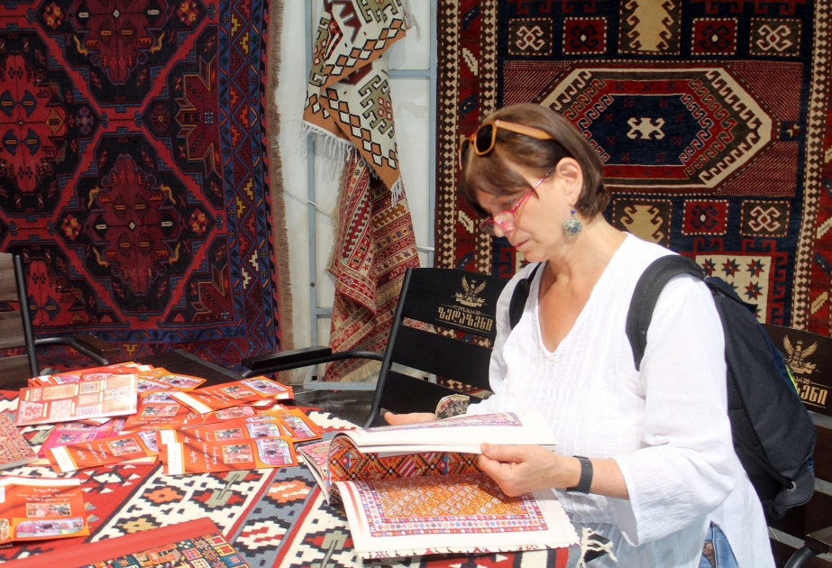 Azerbaijan`s carpet tradition promoted at international festival in Georgia