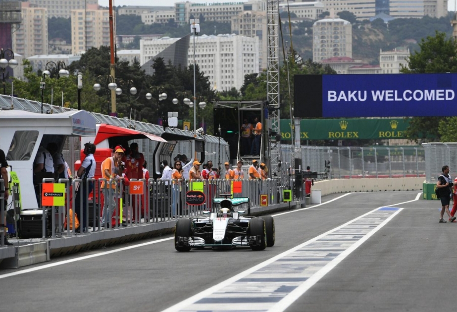 Formel-1: Hamilton im freien Training in Baku vorn