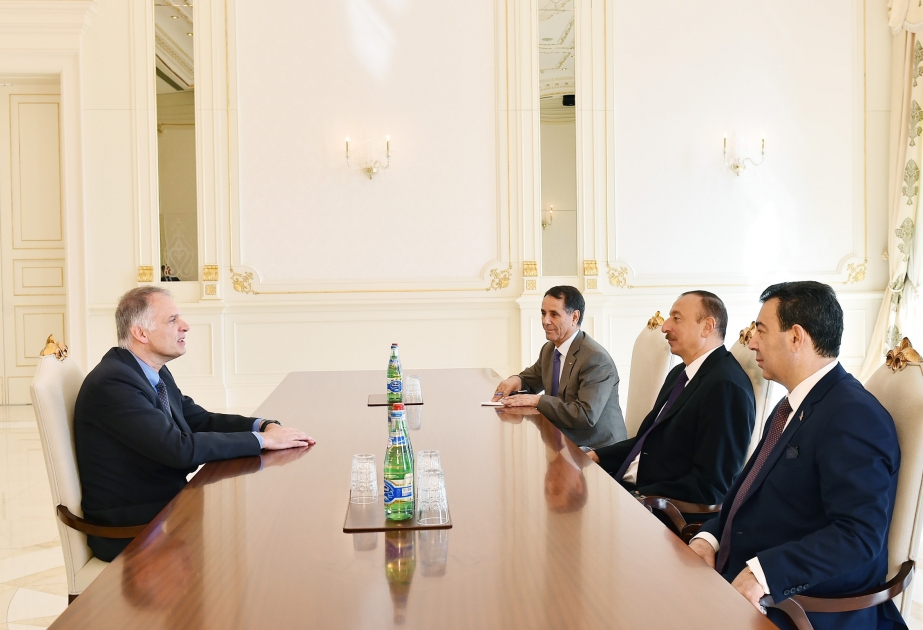 Präsident Ilham Aliyev empfängt Senator des Königreichs Belgien Alain Destexhe VIDEO