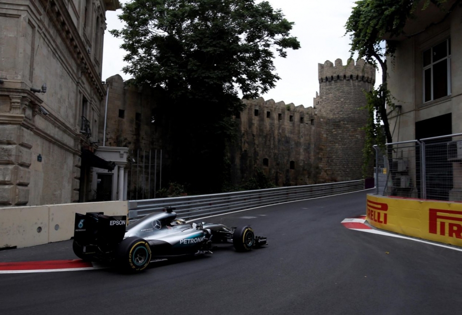 GP d'Europe : Lewis Hamilton le plus rapide lors de la deuxième séance d'essais libres