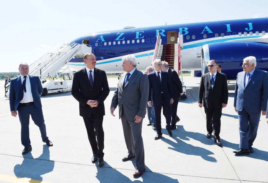 President Ilham Aliyev arrived in Russia for a working visit VIDEO
