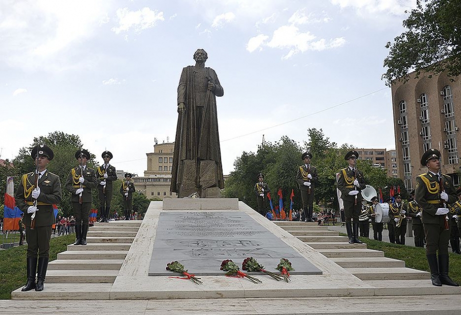 В центре Еревана открыт памятник пособнику Гитлера, осужденному советским судом