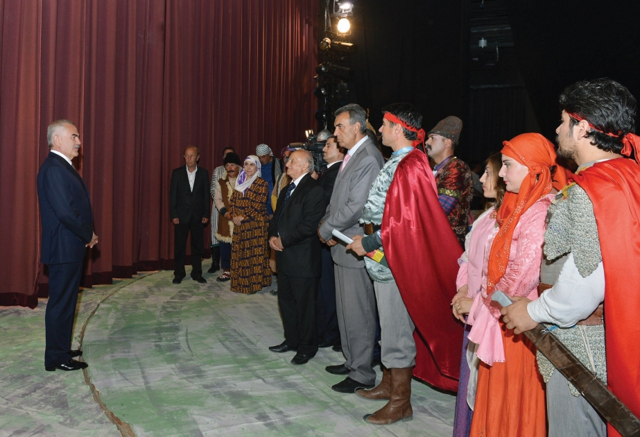 Naxçıvanda “Əlincə qalası” tamaşasına baxış olub
