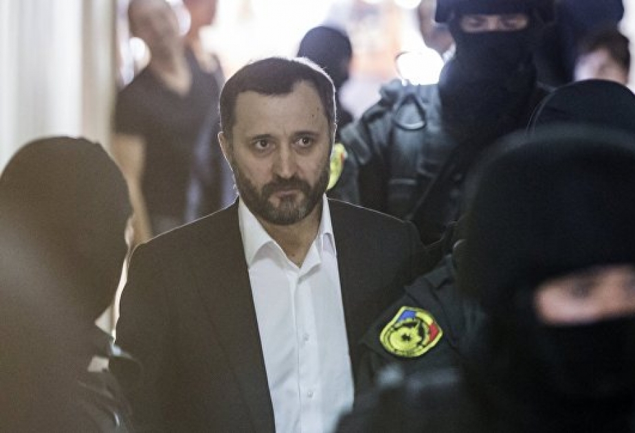 Суд приговорил экс-премьера Молдовы к 9 годам тюрьмы