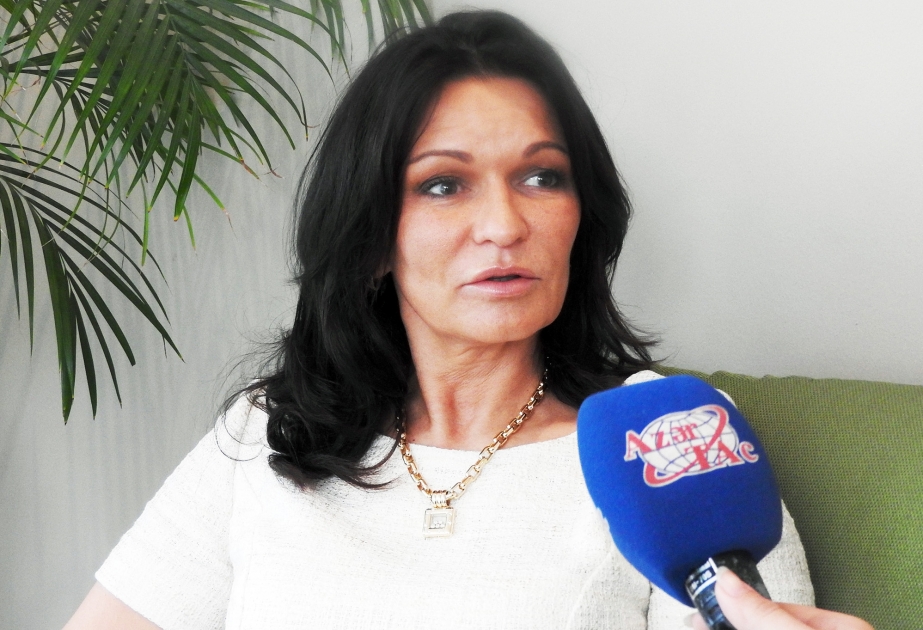 Ивонна Кезбере: Для развития связей в области туризма имеются благоприятные условия