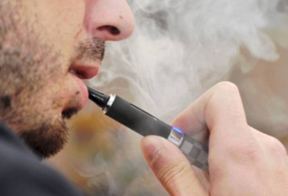 Использование электронных сигарет повышает вероятность курения табака и употребления алкоголя