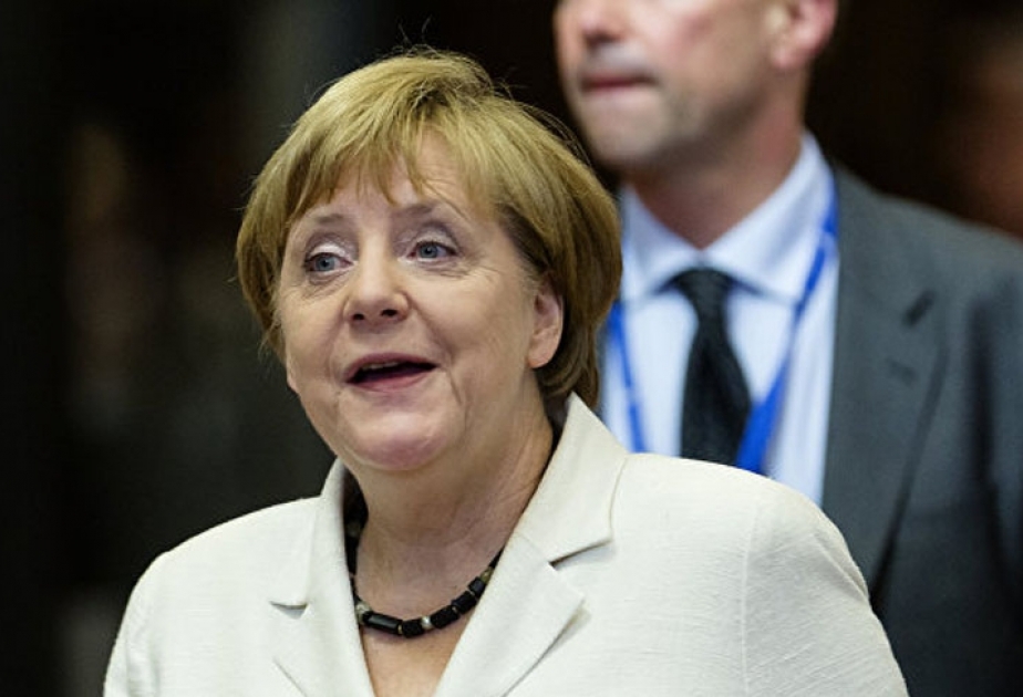 Angela Merkel: Siyasi qərarı sürətləndirmək üçün “Taliban” hərəkatı ilə danışıqlar aparmaq lazımdır
