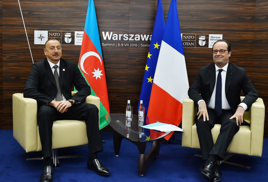 President Ilham Aliyev met with French President Francois Hollande VIDEO