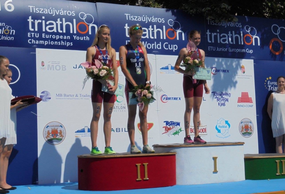 Azerbaijani triathlon athletes claim two medals