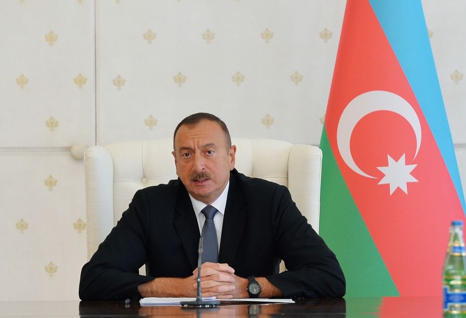 Под председательством Президента Ильхама Алиева состоялось заседание Кабинета Министров, посвященное итогам социально-экономического развития в первой половине 2016 года и предстоящим задачам ВИДЕО
