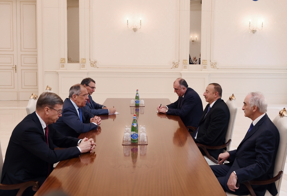 Президент Азербайджана Ильхам Алиев принял министра иностранных дел России Сергея Лаврова ВИДЕО