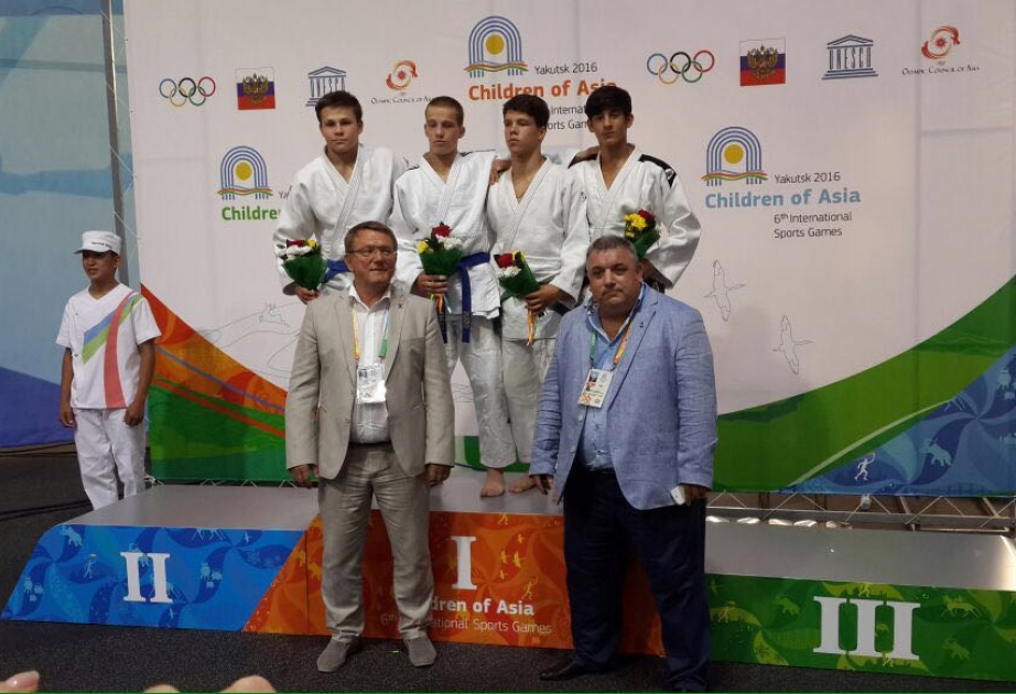 Yeniyetmə cüdoçularımız Yakutiyada beynəlxalq turnirdə 5 medal qazanıblar