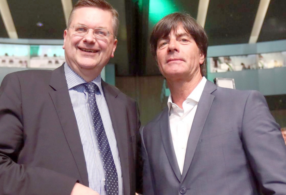 Joachim Löw macht als Bundestrainer weiter