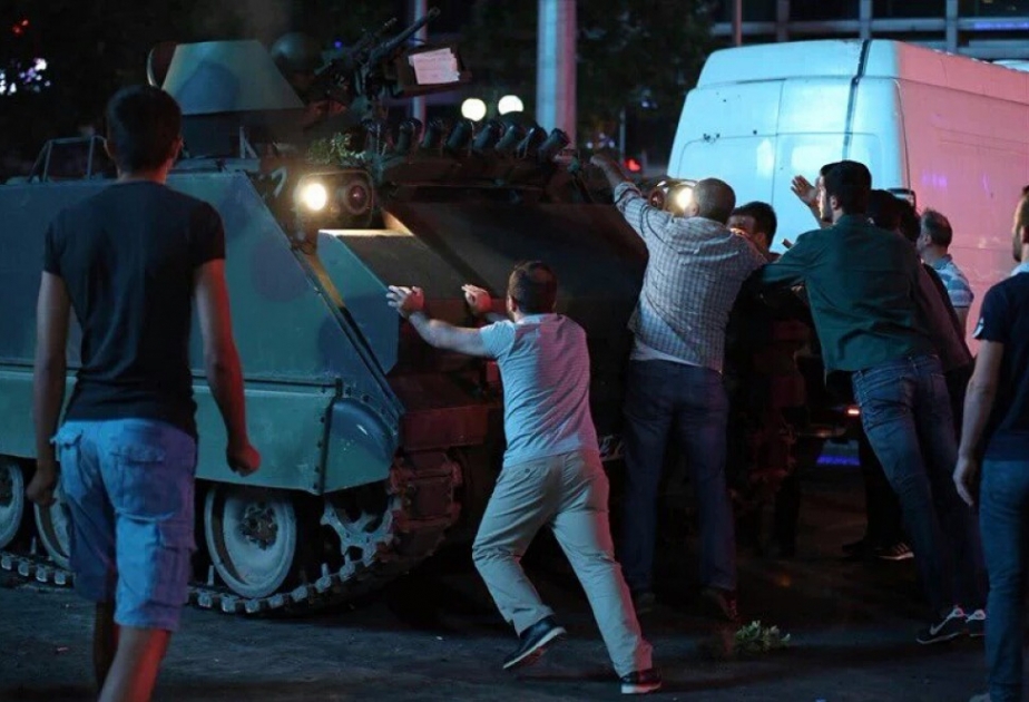 Диаспорские организации Азербайджана в Турции распространили заявление, осуждающее попытку государственного переворота