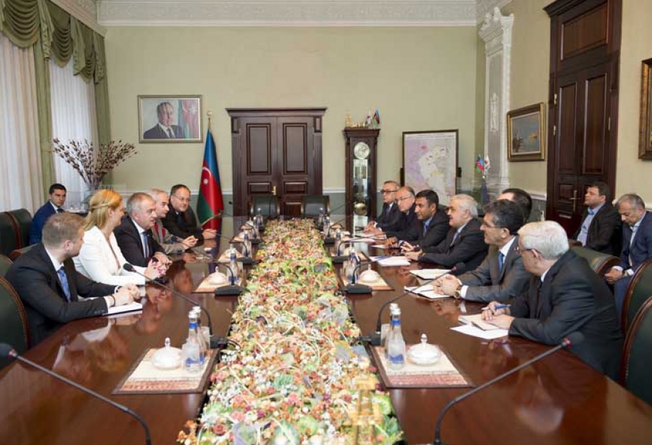 La SOCAR et le roumain Transgaz signent un mémorandum d’accord