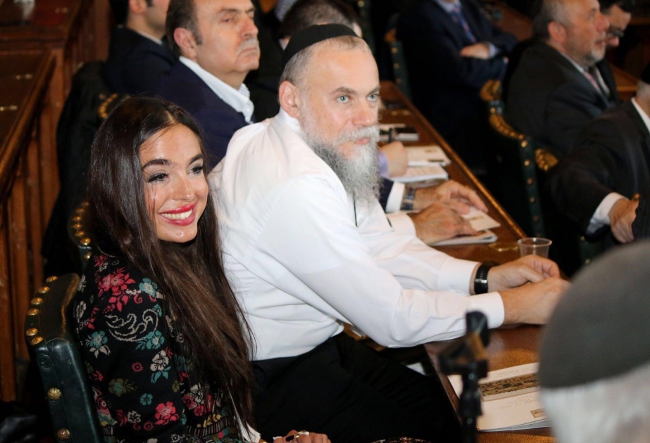 ليلى علييفا تشارك في مراسم عرض لجنة "جبل الزيتون" في لندن
