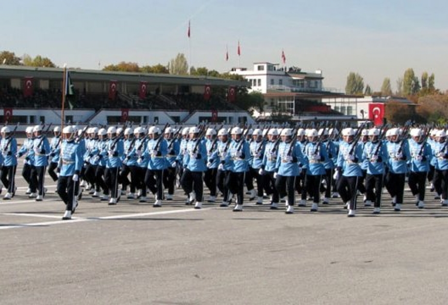 Türkiyə Prezidenti Administrasiyasının mühafizə alayının 283 hərbçisi saxlanılıb