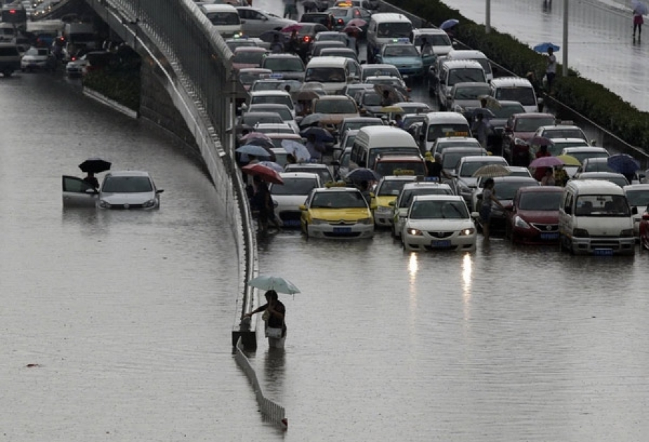 Çində leysan yağışları nəticəsində 100-dən artıq insan həyatını itirib